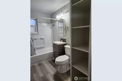 1610 E 31st Street, Bremerton, WA 98310 - Photo 10