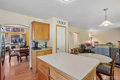 16202 87th Avenue E, Puyallup, WA 98375 - Photo 8