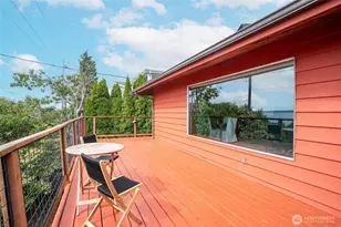 909 10th St, Bellingham, WA 98225 - Photo 26