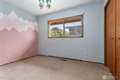 909 10th Street, Bellingham, WA 98225 - Photo 22