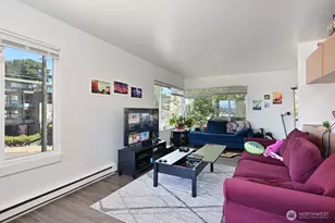 525 E Roy St, Seattle, WA 98102 - Photo 6