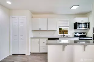 1939 S I St, Tacoma, WA 98405 - Photo 4