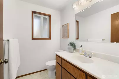 2801 Narrows Place, Tacoma, WA 98407 - Photo 18
