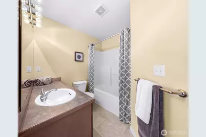 9067 161st Court NE #2704, Redmond, WA 98052 - Photo 32