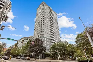 121 Vine St, Seattle, WA 98121 - Photo 40