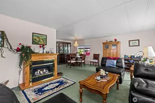 11436 SE 208th St, Kent, WA 98031 - Photo 2