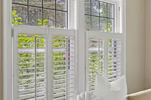 1020 NE 100th St, Seattle, WA 98125 - Photo 10