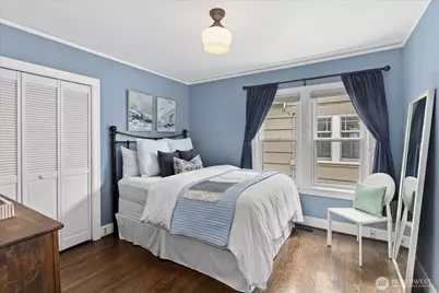 1020 NE 100th Street #1, Seattle, WA 98125 - Photo 16