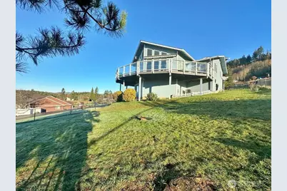 148 Pleasant Hill Drive, Silver Creek, WA 98585 - Photo 1
