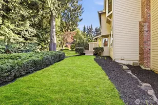 5570 176th Pl SE, Bellevue, WA 98006 - Photo 34