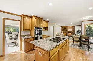 5570 176th Pl SE, Bellevue, WA 98006 - Photo 14