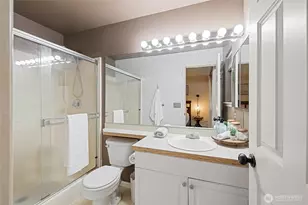 2300 Jefferson Ave NE, Renton, WA 98056 - Photo 28