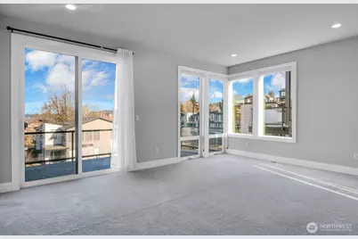 1113 N 39th Court, Renton, WA 98056 - Photo 14