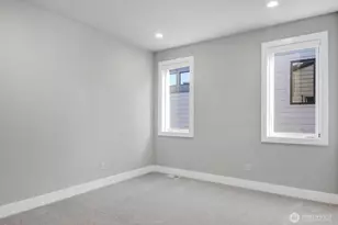 1113 N 39th Ct, Renton, WA 98056 - Photo 20