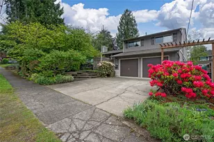 3809 NE 86th St, Seattle, WA 98115 - Photo 1
