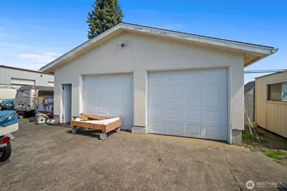 8506 Guide Meridian Road, Lynden, WA 98264 - Photo 4