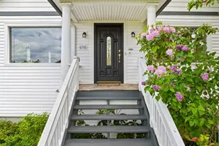 6716 37th Ave SW, Seattle, WA 98126 - Photo 2