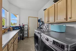 20303 Gardner Ct, Burlington, WA 98233 - Photo 14