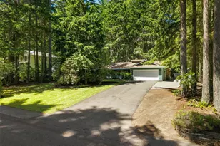 1740 NW Marmot Cir, Silverdale, WA 98383 - Photo 2