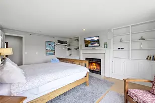 2107 N 63rd St, Seattle, WA 98103 - Photo 34