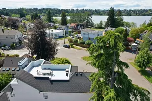 2107 N 63rd St, Seattle, WA 98103 - Photo 40