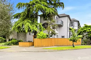 2107 N 63rd St, Seattle, WA 98103 - Photo 36