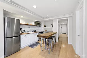 2107 N 63rd St, Seattle, WA 98103 - Photo 12