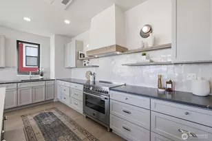 909 32nd Ave S, Seattle, WA 98144 - Photo 12