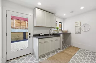 909 32nd Ave S, Seattle, WA 98144 - Photo 28
