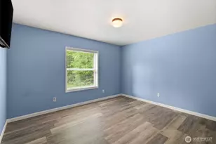 13015 288th St E, Graham, WA 98338 - Photo 18