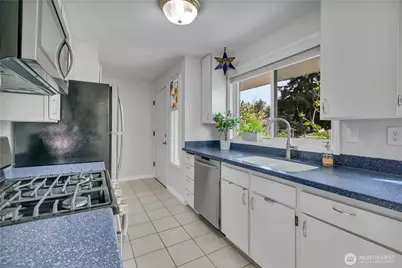 131 S 324th Place, Federal Way, WA 98003 - Photo 12