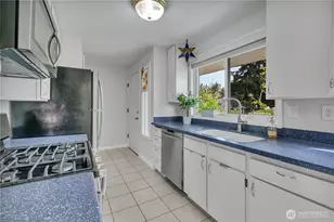 131 S 324th Pl, Federal Way, WA 98003 - Photo 12