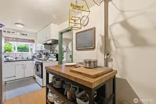 3444 34th Ave W, Seattle, WA 98199 - Photo 10