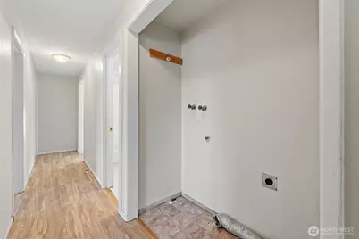 908 139th St E, Tacoma, WA 98445 - Photo 6