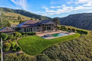 825 Hawks Meadow Rd, Chelan, WA 98816 - Photo 4
