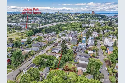 1113 26th Avenue S, Seattle, WA 98144 - Photo 2