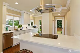 1113 26th Ave S, Seattle, WA 98144 - Photo 8