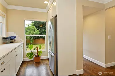 1113 26th Avenue S, Seattle, WA 98144 - Photo 10