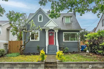 1113 26th Avenue S, Seattle, WA 98144 - Photo 1