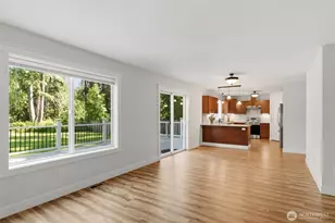 8645 Evergreen Dr NE, Olympia, WA 98506 - Photo 8
