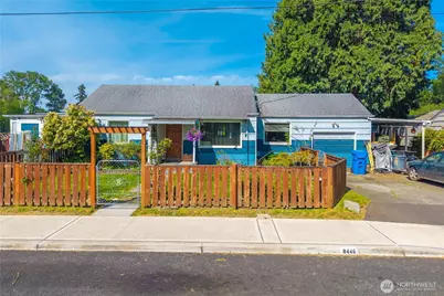 8446 E B Street, Tacoma, WA 98445 - Photo 2