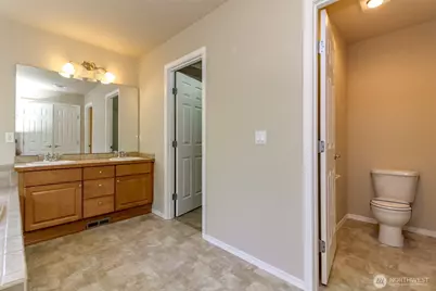 4520 5th Avenue NW, Olympia, WA 98502 - Photo 26