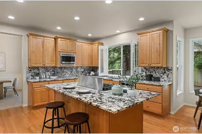 1239 216th Avenue NE, Sammamish, WA 98074 - Photo 14
