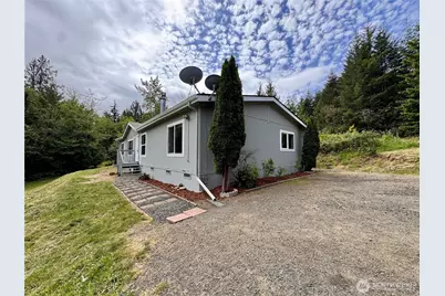 60 N Charles Place, Hoodsport, WA 98548 - Photo 4