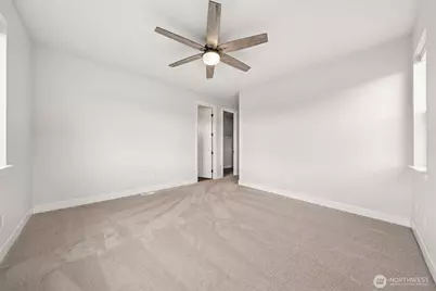 13217 192nd Avenue E, Bonney Lake, WA 98391 - Photo 16