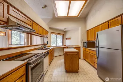 4989 NW Francis Drive, Silverdale, WA 98383 - Photo 6