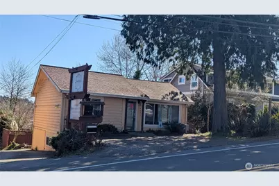 6461 NE 181st Street, Kenmore, WA 98028 - Photo 2