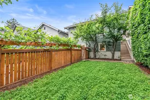 731 N 80th St, Seattle, WA 98103 - Photo 34