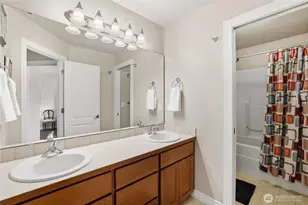 925 23rd St SW, Puyallup, WA 98371 - Photo 28