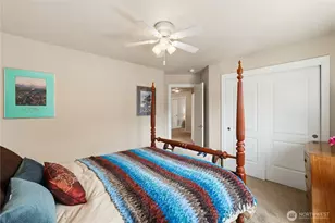 925 23rd St SW, Puyallup, WA 98371 - Photo 24